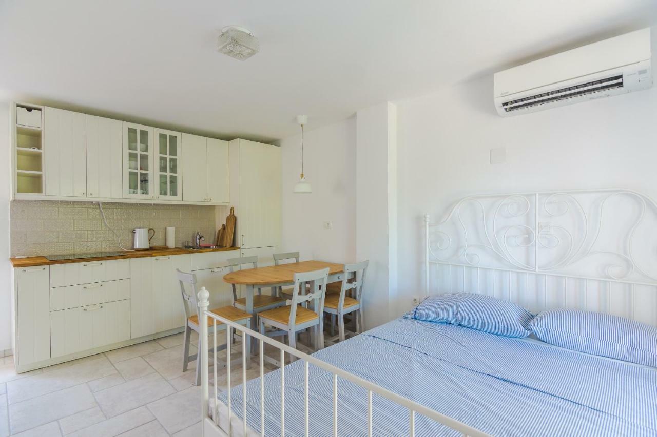 Ribar 1 Apartman Njivice Kültér fotó